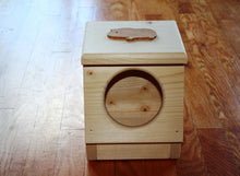 Load image into Gallery viewer, Chinchilla, Guinea Pig Hay Feeder