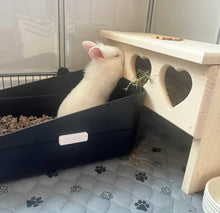 Load image into Gallery viewer, Bunny Rabbit Hay feeder for over litter tray-heart model
