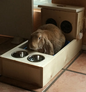 XL rabbit Hay Feeder with Litter Box and Bowls