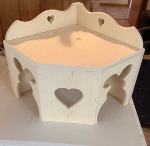Bunny rabbit corner castle house with hearts