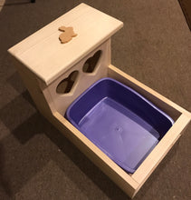 Load image into Gallery viewer, Rabbit Hay Feeder With Litter Box, Heart Shaped Hay Holes
