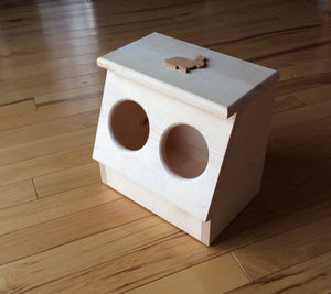 Rabbit Hay Feeder